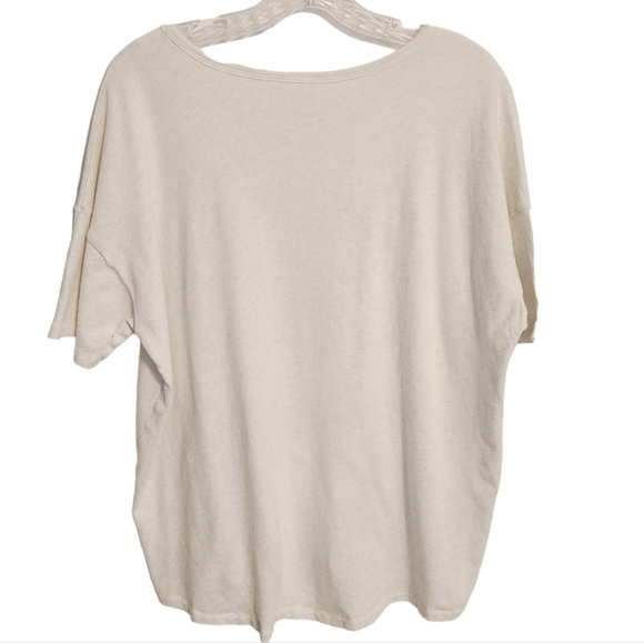 Offline by Aerie | Women's Unstoppable Oversized "Heart Eyes" Tee (Size Large) - Picture 10 of 11